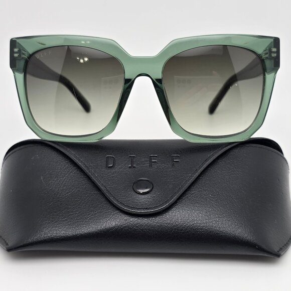 Diff Eyewear Accessories - Diff Eyewear Ariana II Crystal Green Frame Green Gradient Lens Sunglasses w Case